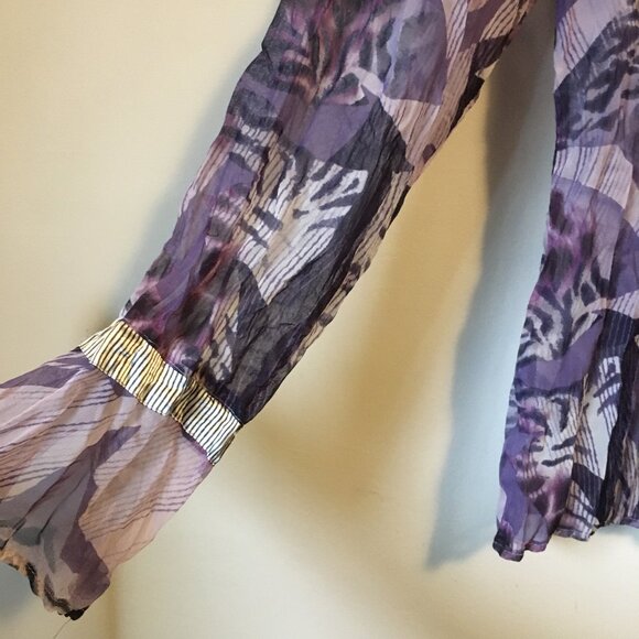 SE Stenau Purple Whimsigoth Floral & Animal Print Button Down Shirt - Picture 8 of 16